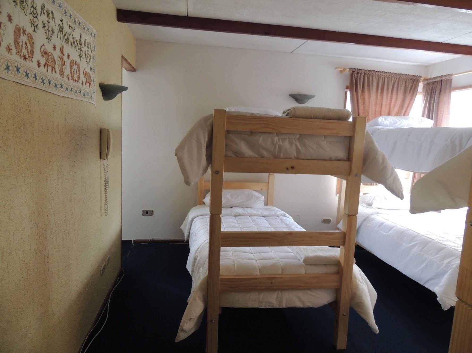 Hostel Jaguar فينيا ديل مار المظهر الخارجي الصورة