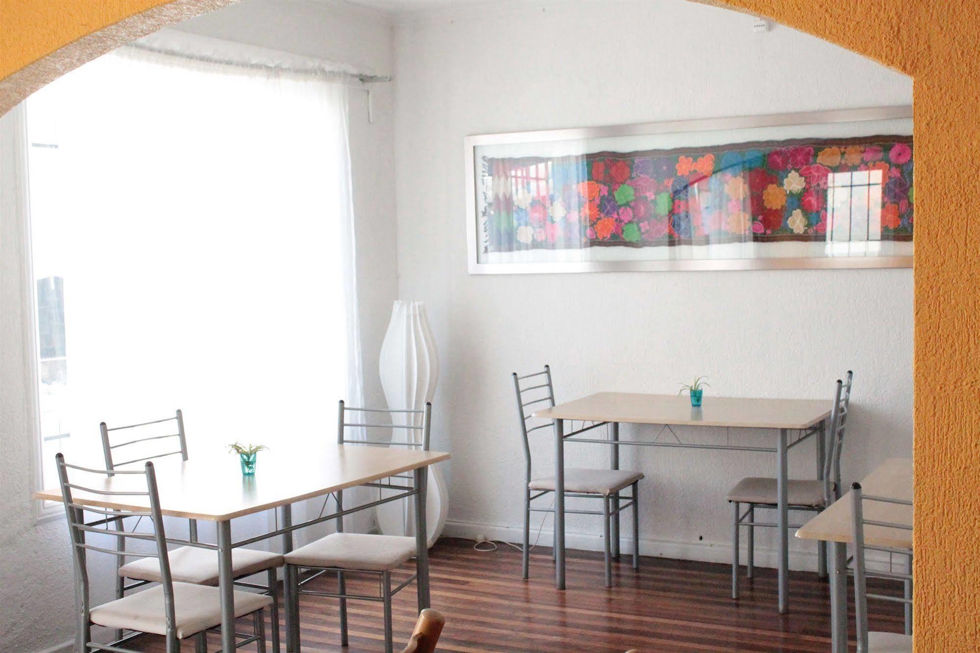 Hostel Jaguar فينيا ديل مار المظهر الخارجي الصورة